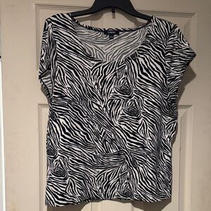 Elementz Zebra Pattern Short Sleeve Top